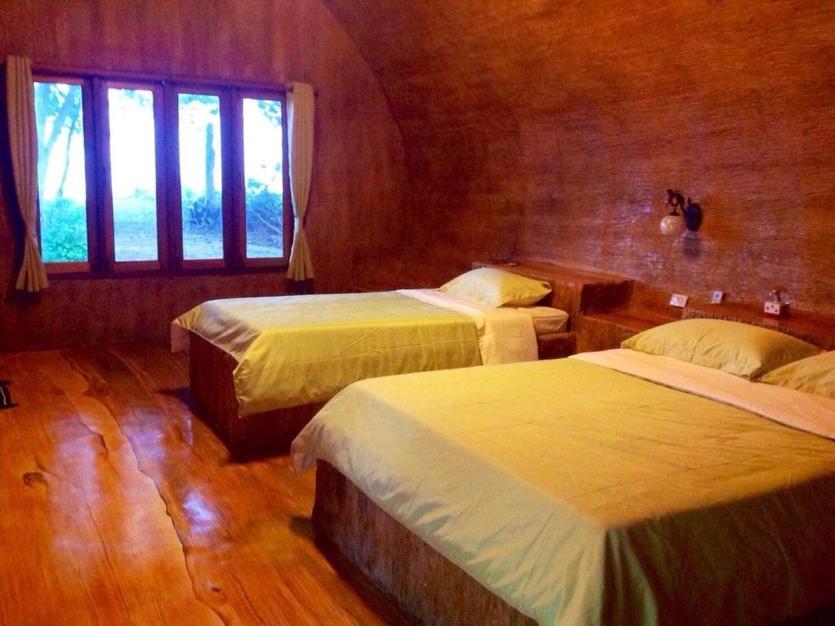 Hotel Ban Tawansongfa Lang Suan Exteriér fotografie